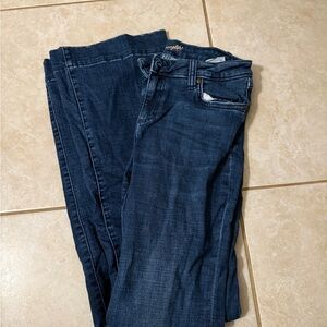 Women's Blue Jeans